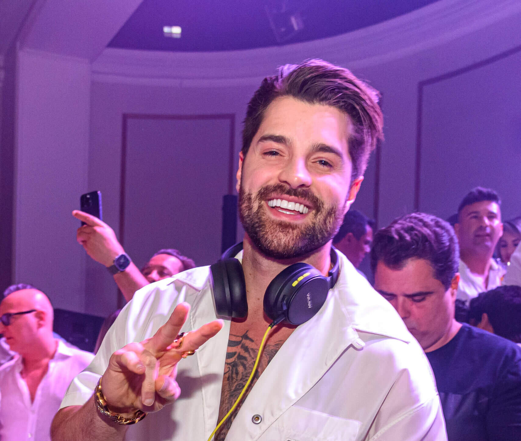 Golden Carnival: A Festa do Luxo no Copacabana Palace - Escape Magazine