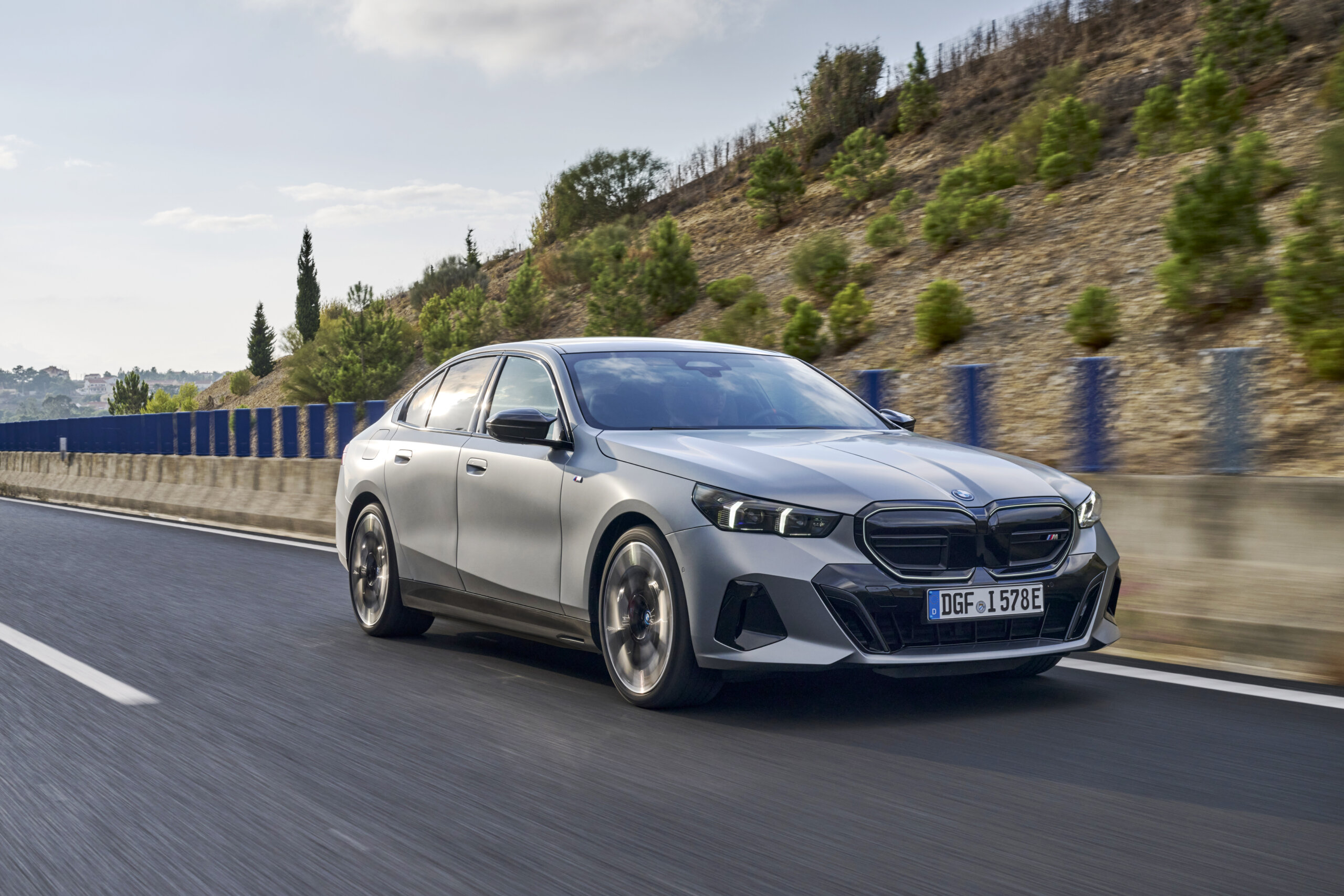 Série 5: A Revolução Elétrica da BMW