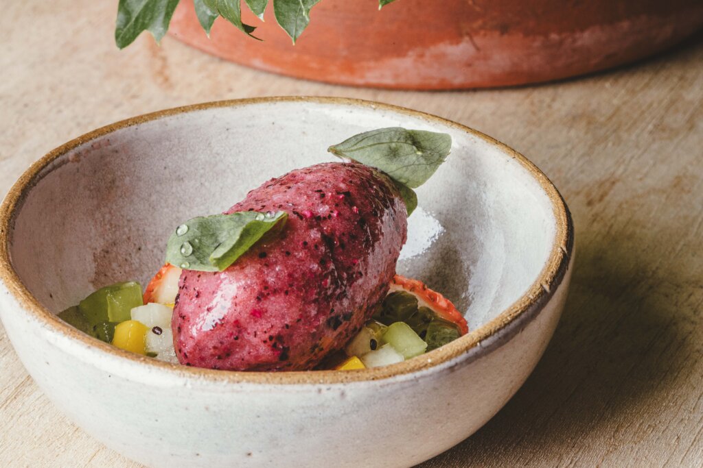 Marriott realiza 2ª edição do 'Chefs Viajam' com sabores caiçaras e luso-brasileiros no Renaissance São Paulo Hotel
