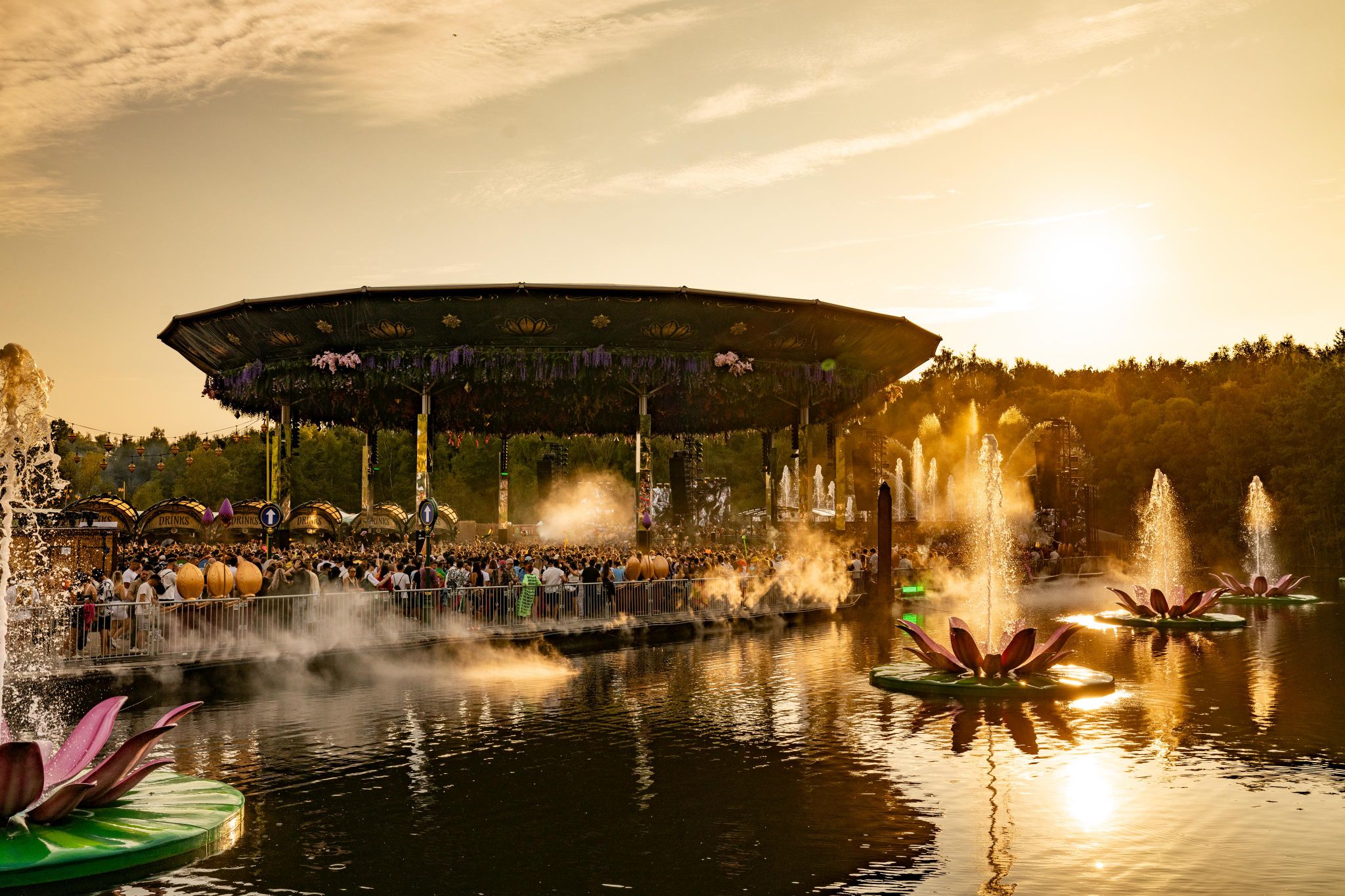Palco Crystal Garden chega ao Tomorrowland Brasil 2025