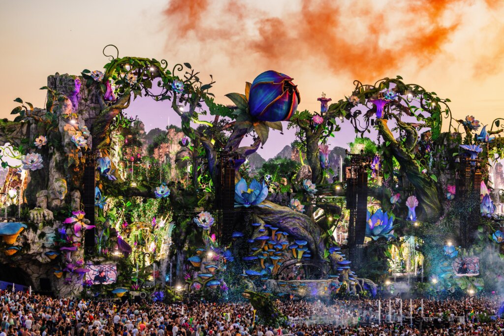 Faltam só 30 dias! Veja 6 sets que merecem sua atenção durante o Tomorrowland Brasil 2025