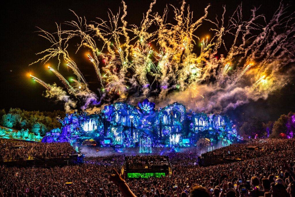Faltam só 30 dias! Veja 6 sets que merecem sua atenção durante o Tomorrowland Brasil 2025
