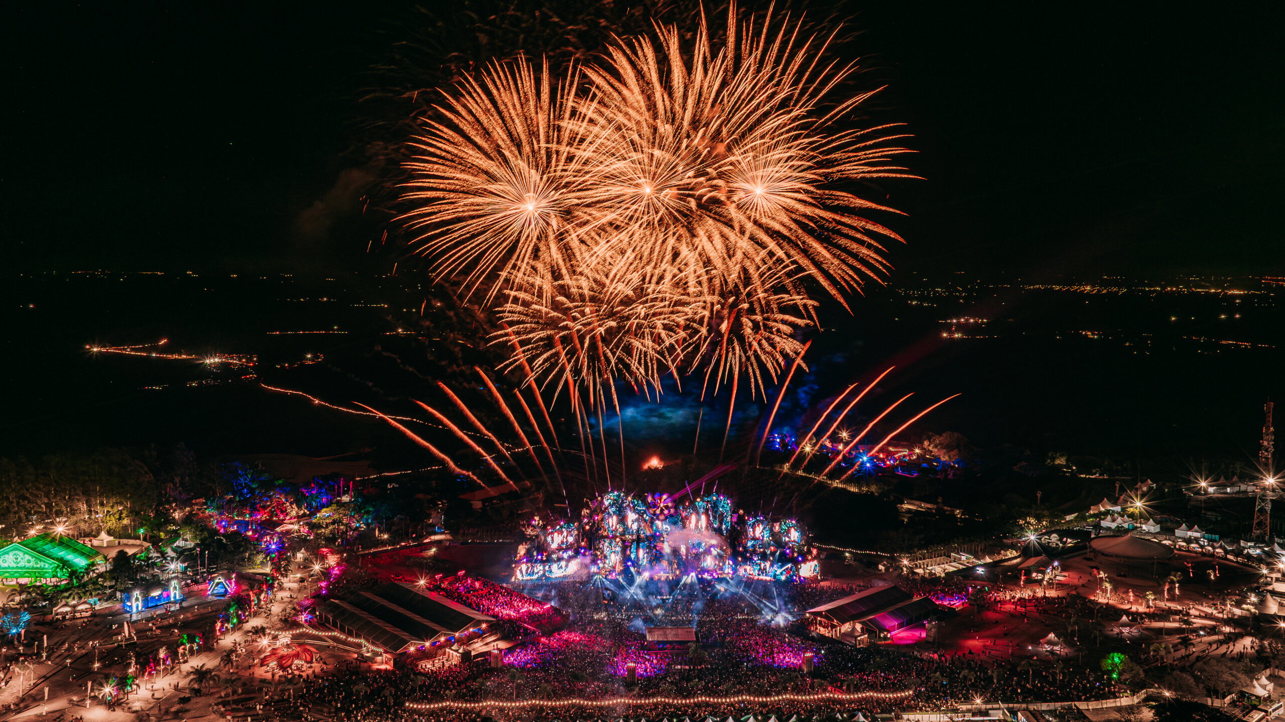 Por que é inevitável viver o Tomorrowland Brasil? Saiba como foi a edição 2025