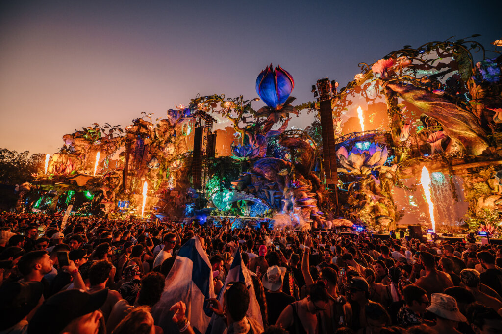 Por que é inevitável viver o Tomorrowland Brasil? Saiba como foi a edição 2025