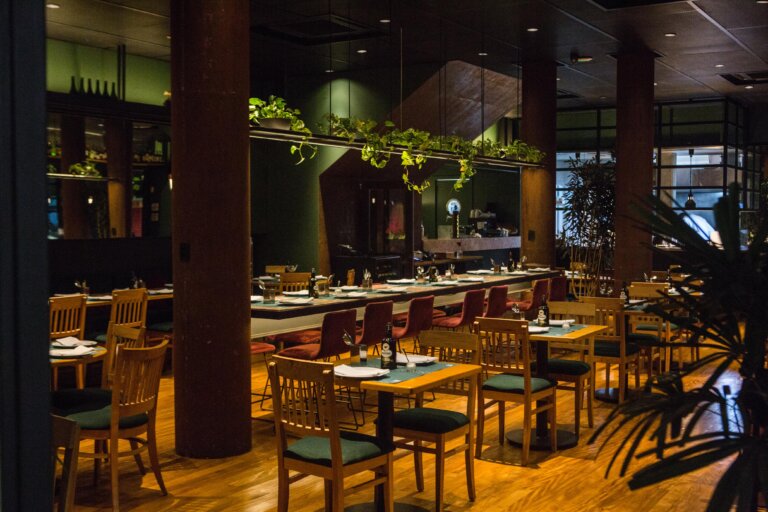 Ícone português, Tasca da Esquina lança menu degustação dedicado ao bacalhau