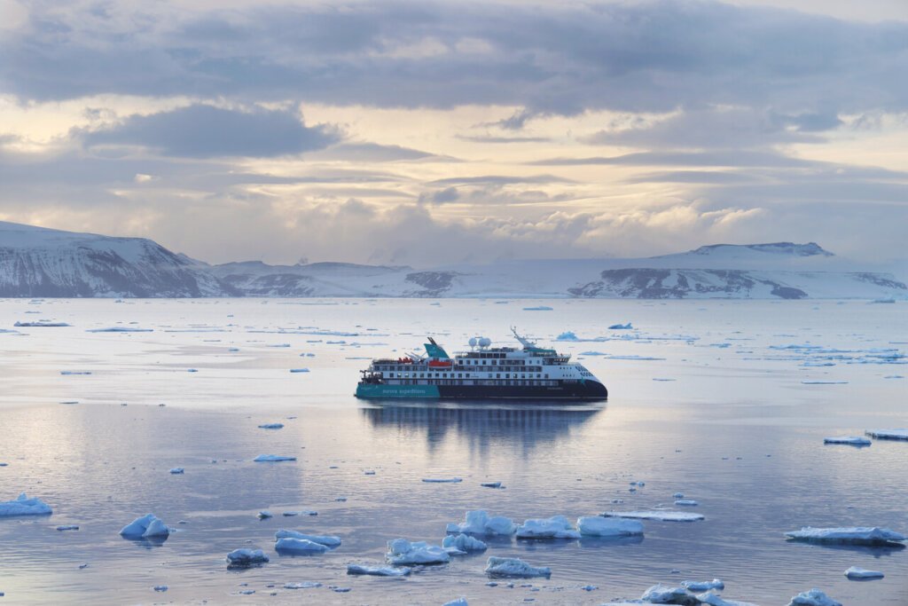 Terra, ar ou mar? Latitudes revela expedições exclusivas para 2027 ao redor do mundo