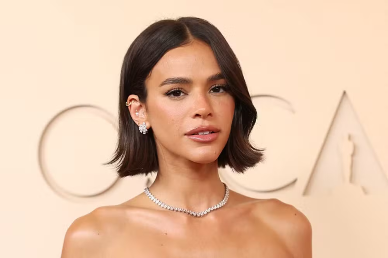 Oscar 2026: Piercings roubam a cena no red carpet e reforçam tendência de “curated ear”