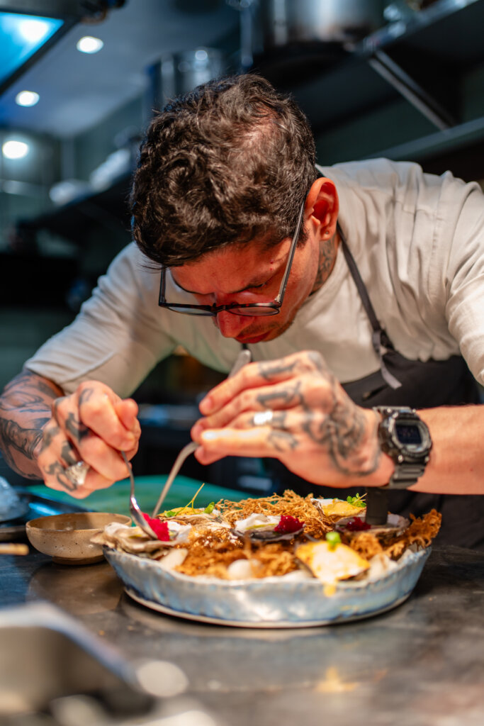 No Piauí, Koloa Concept Hotel recebe ex-Masterchef Moisés Batista no Dia dos Namorados