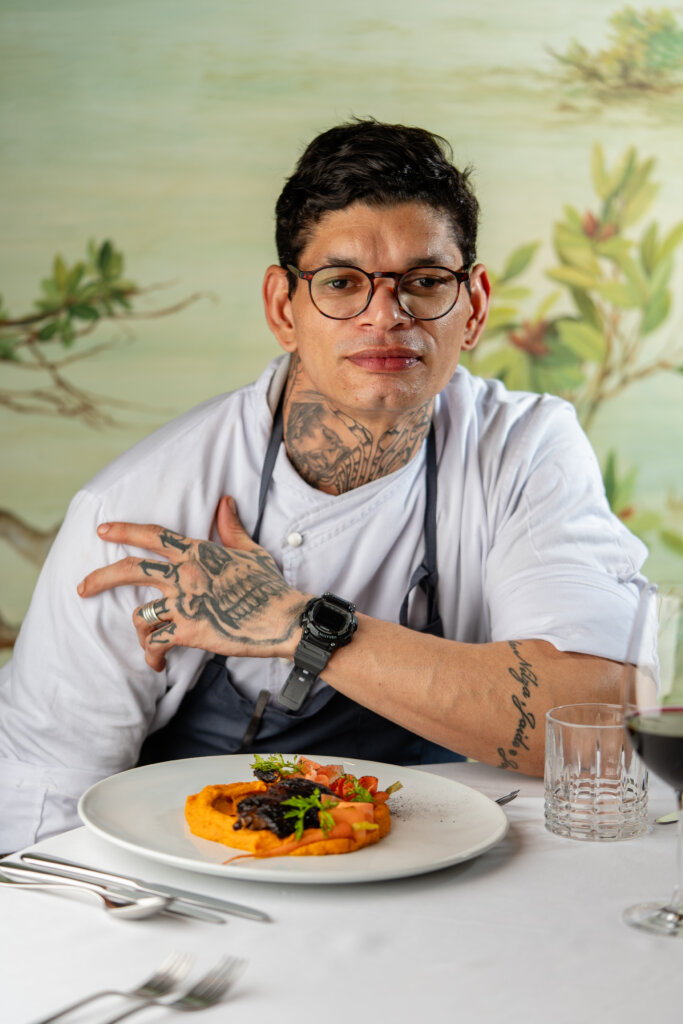 No Piauí, Koloa Concept Hotel recebe ex-Masterchef Moisés Batista no Dia dos Namorados